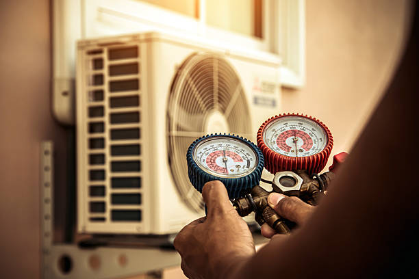 Professional Ac Installation technician working in Wellington, KS